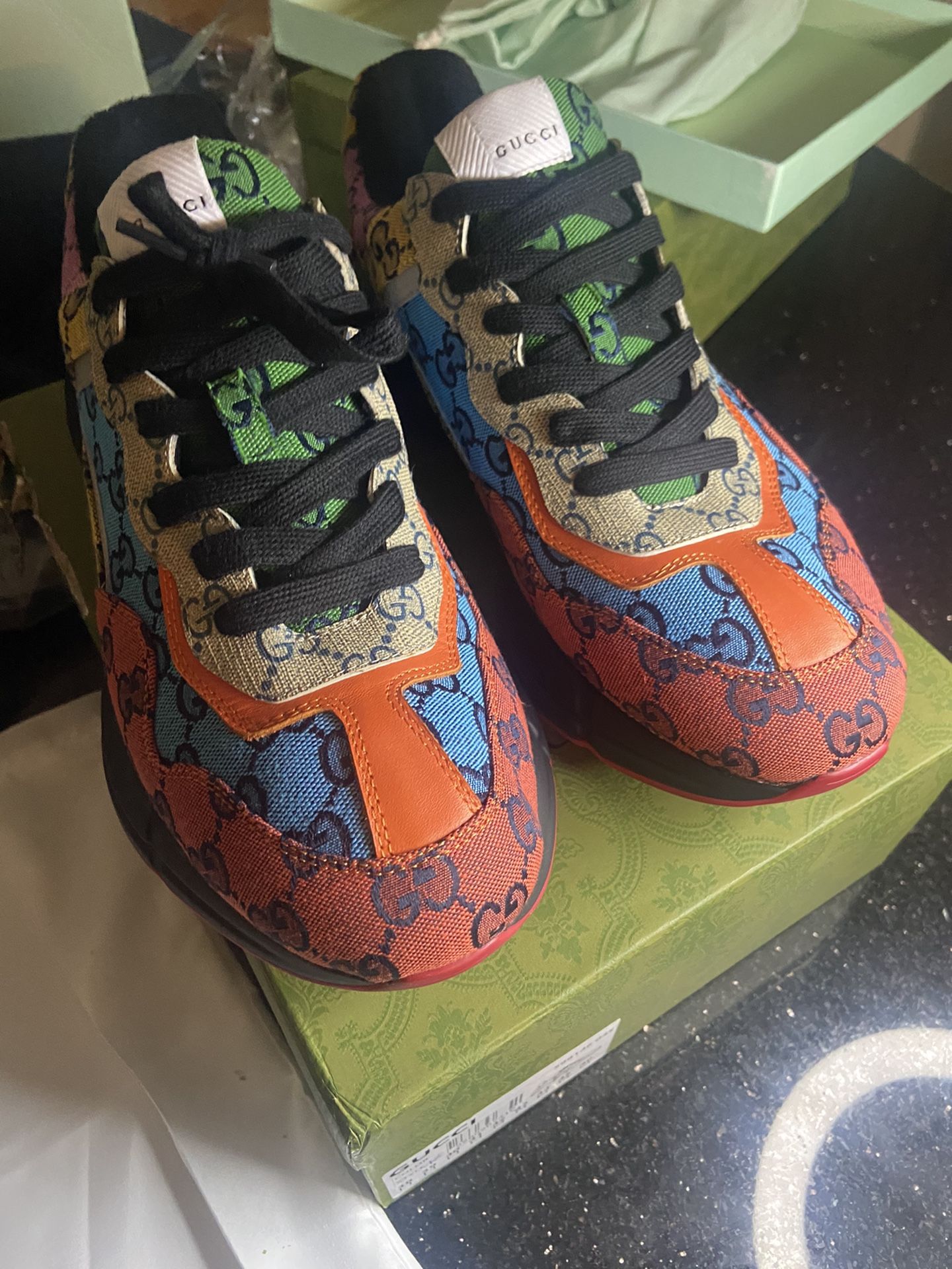 Gucci Sneakers