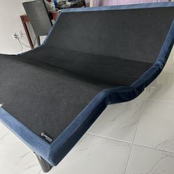 Perfect condition   Retail $1,200  Your Price $575   I can deliver 