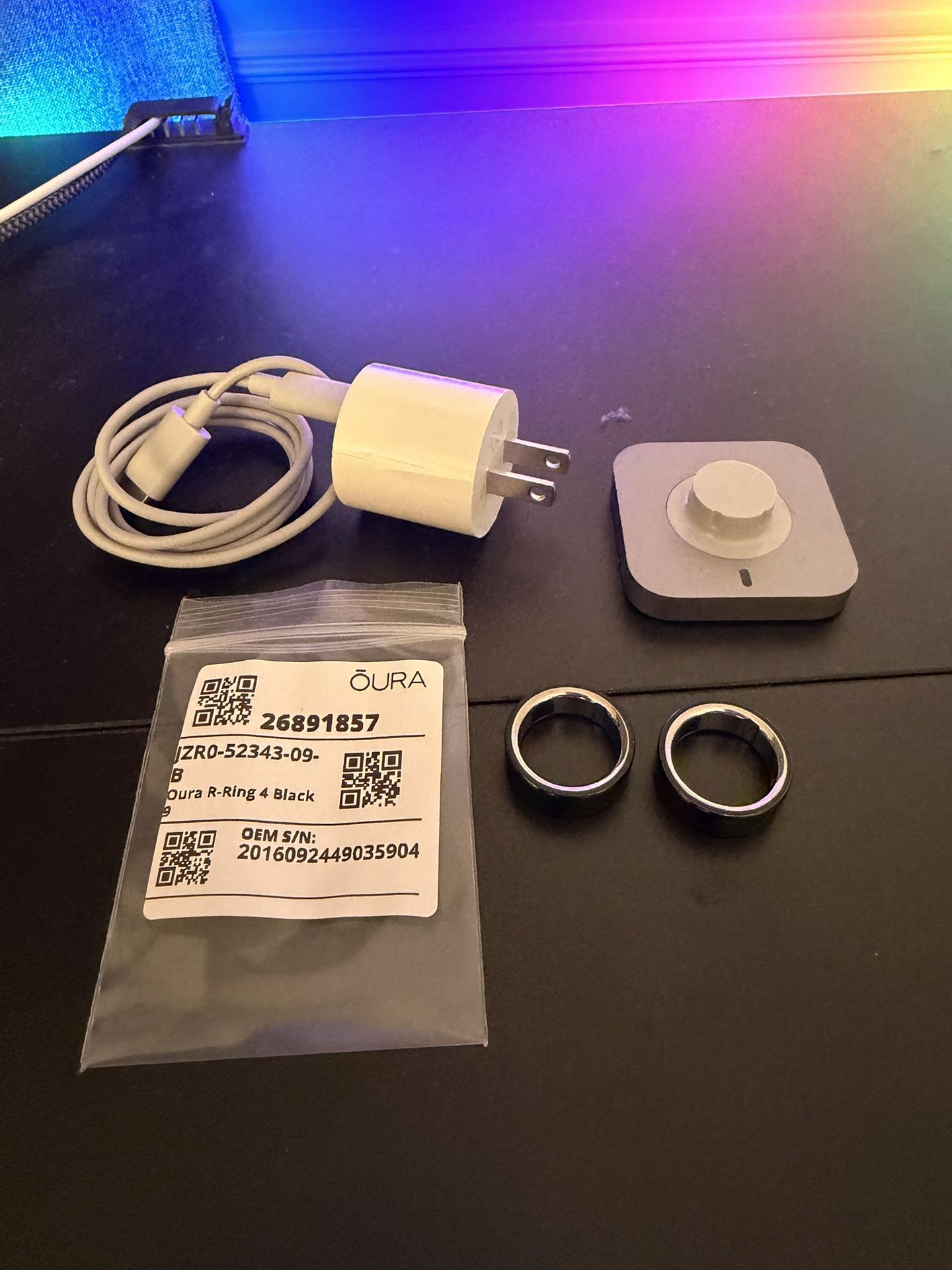 Oura Ring 4 Size 9, comes with 2 rings!