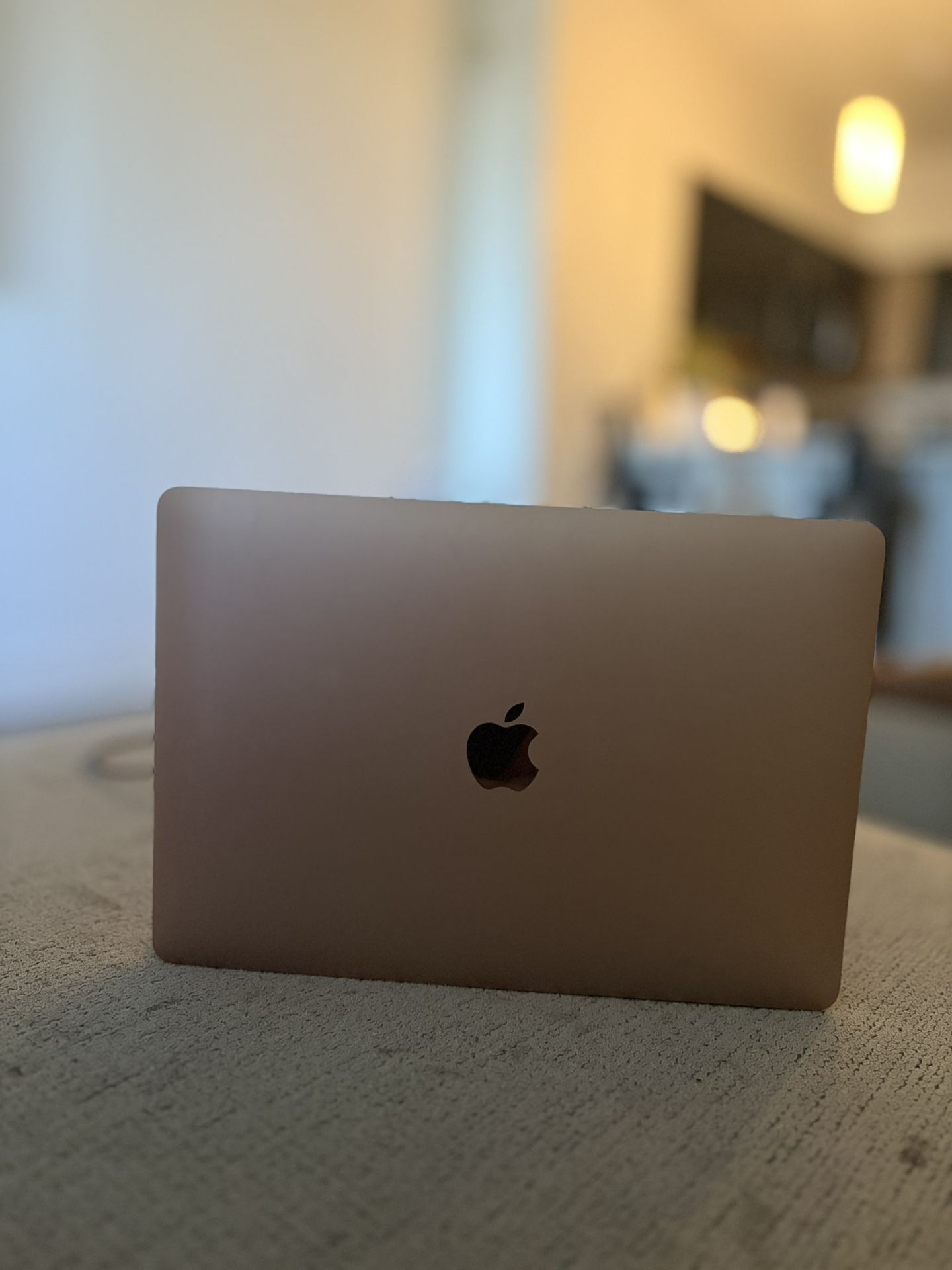 Mac Book Air 2020 13 In i3