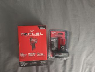 Milwaukee M12 FUEL Impact Wrench & Battery Bundle