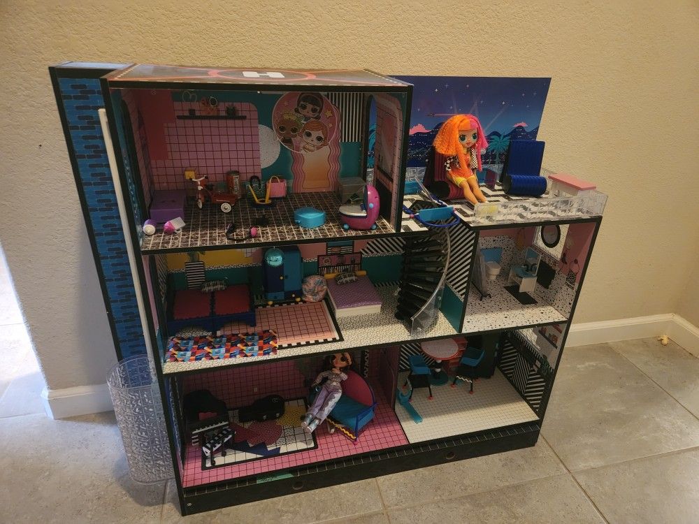 Lol Doll House