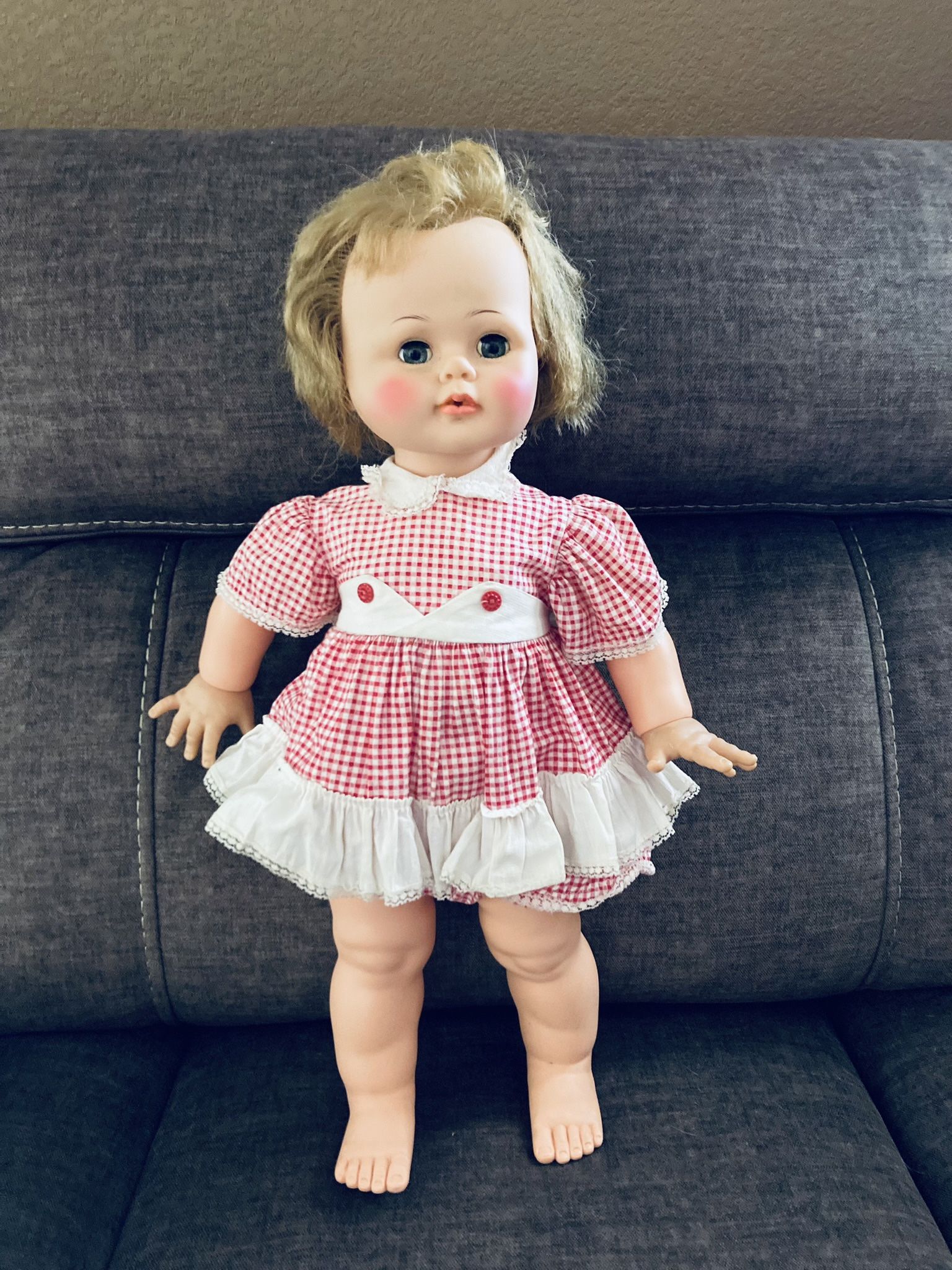 Ideal Kissy Doll Vintage 1961 Original Outfit still Kisses 