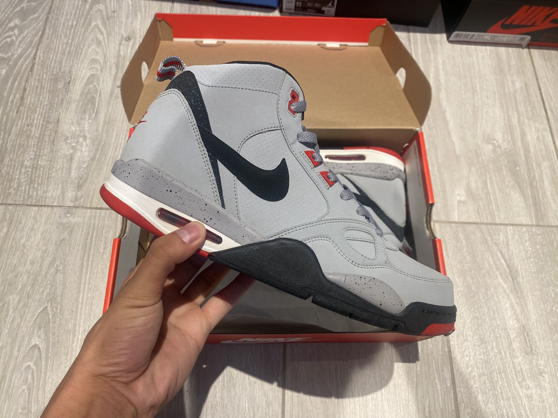 Jordan Flight 13 Mid