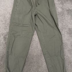 Uniqlo Green Cuffed Cargo Pants