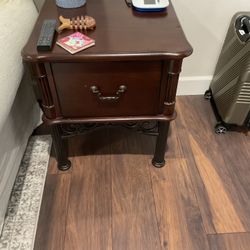 End Table With Rod Iron Accents