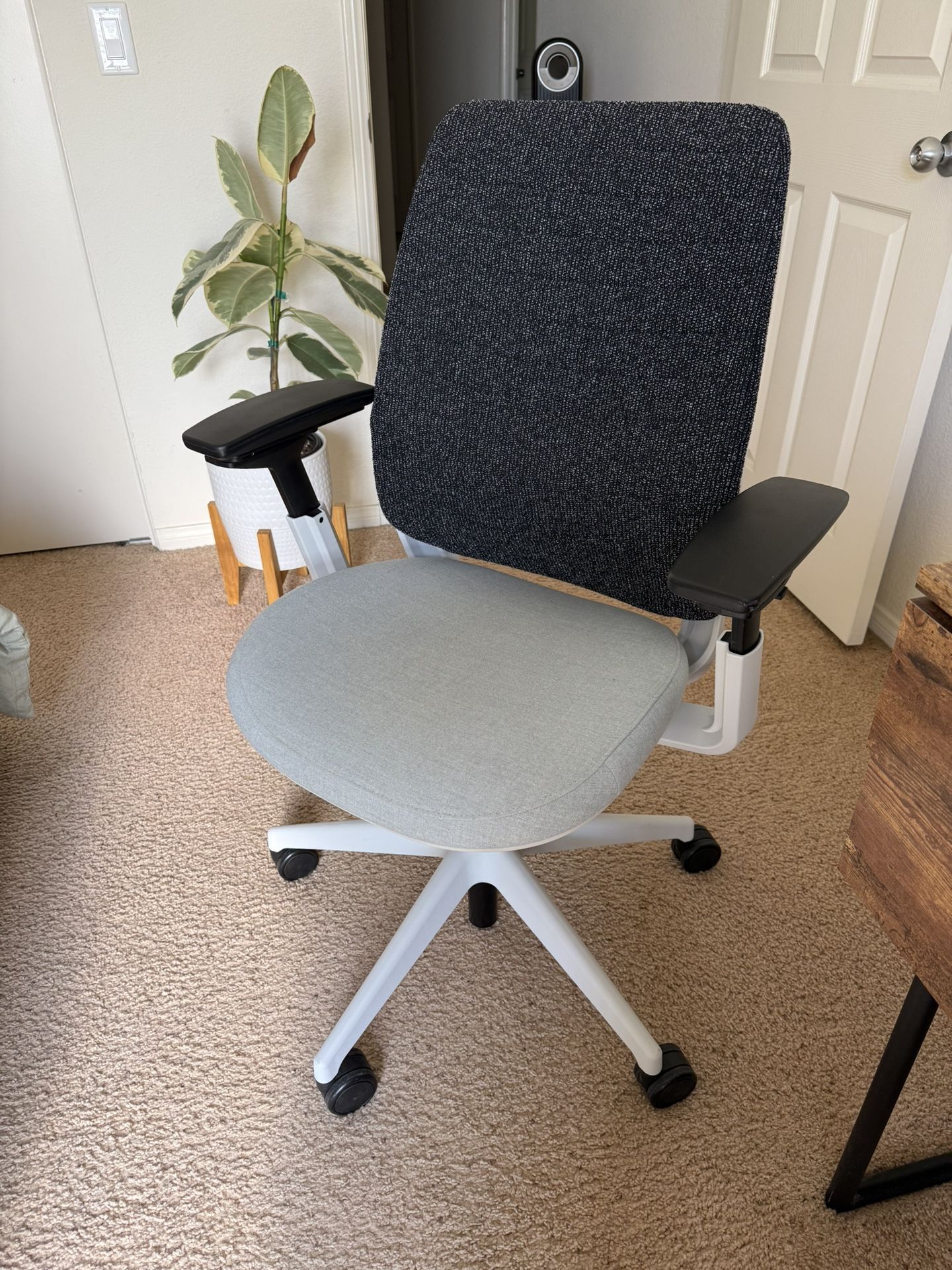 Steelcase Series 2 Office Chair