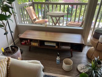 Tv console