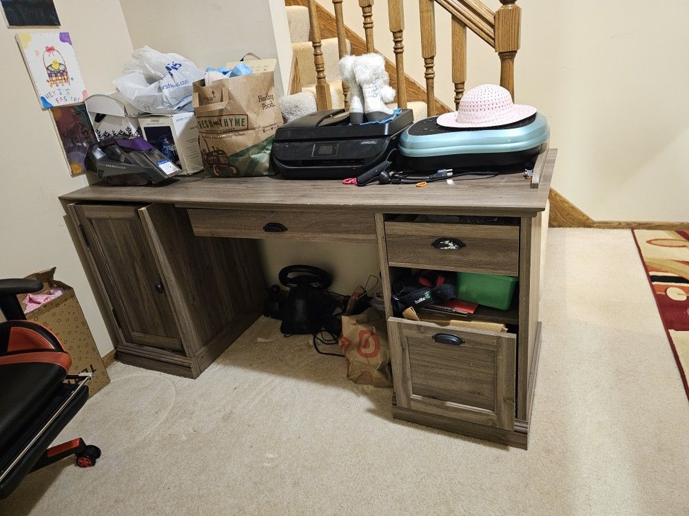 L-Shape Computer Desk