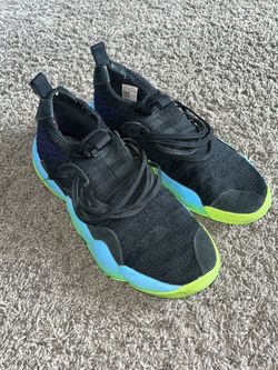 adidas Trae Young 2's