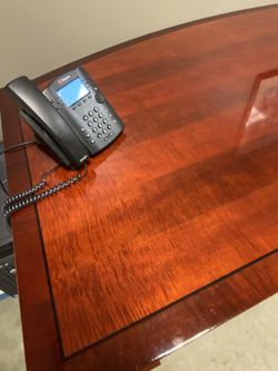 Paoli Executive Desk