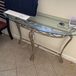 End table for sale