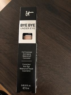 IT under eye concealer in tan