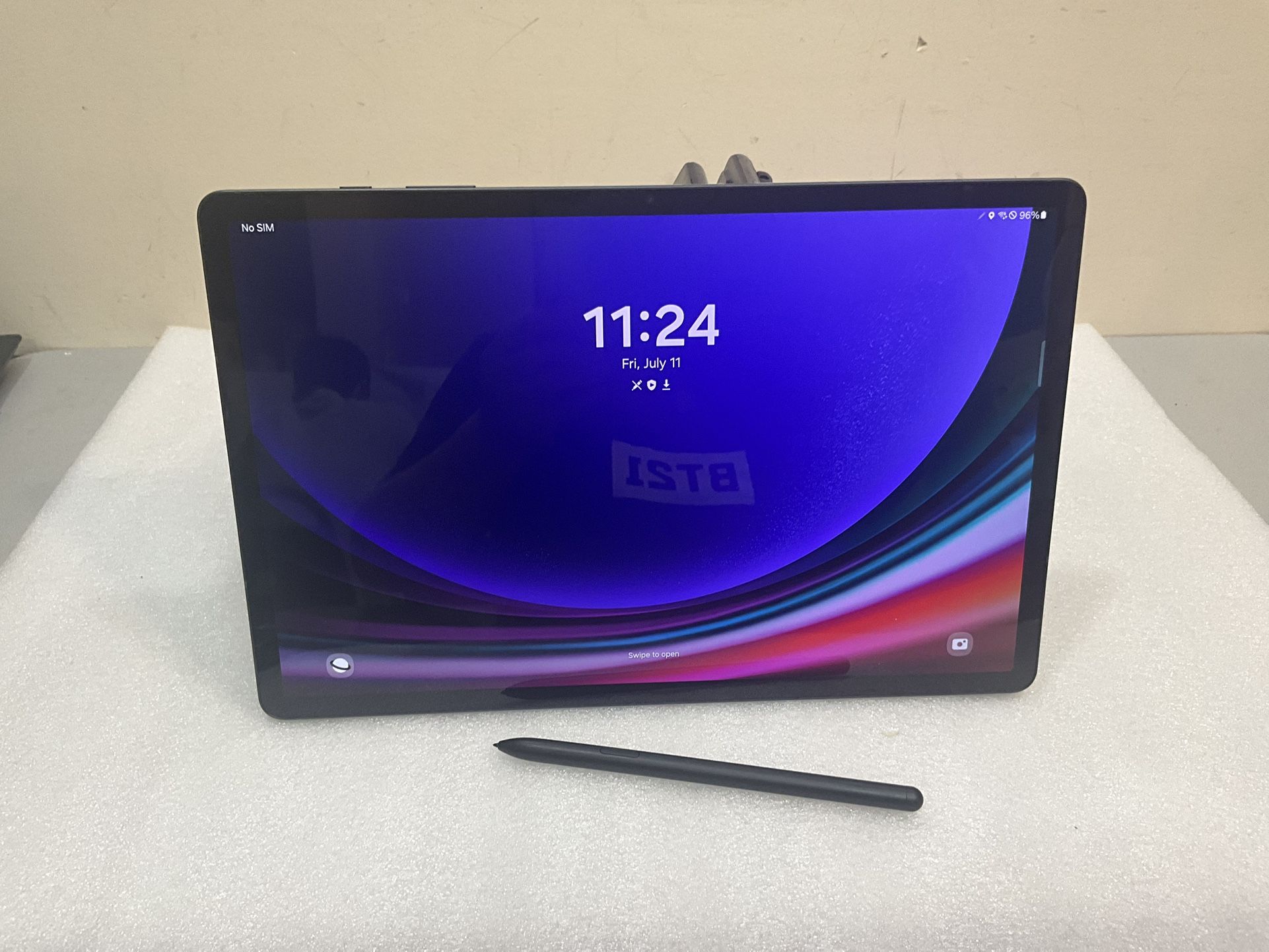 Samsung Galaxy Tab S9 Plus 5G SM-X818U – 256GB, 12.4" *AT&T Network *only#420 The tablet is used in great condition All functions have been tested