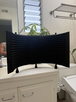 Stage Right Sound Blocker
