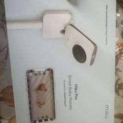 Miku Pro Contact-Free Breathing & Sleep Tracking Monitor - Real-Time Smart Baby Monitor & Wall Mount - HD Video Baby Monitor with Camera & Audio, Nigh