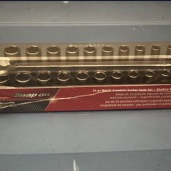 Snap-on Tools 24 pc 3/8" Drive 6-Point Metric Flank Drive® Shallow/Deep Combination Socket Set with PRO-F|™ Organization (8-19 mm) (Red) New
