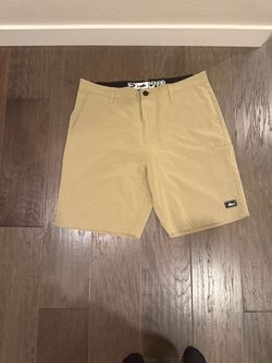 Pelagic Mako Hybrid shorts — men’s size 36,  like new