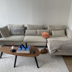Soderhamn Couch From IKEA 2 Years Old Sectional, 4-seat with chaise, Fridtuna light beige