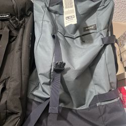 Dakine 50L