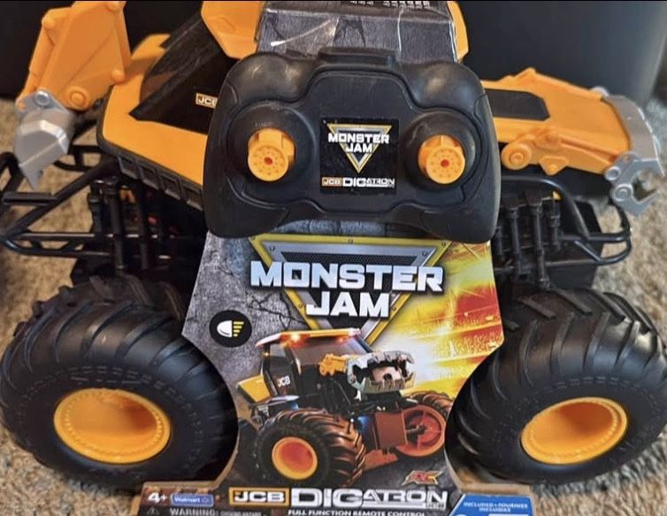 Remote JCB Digatron Monster Jam