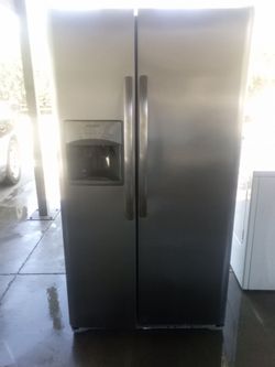 Working fridge