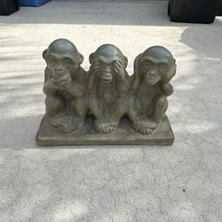 THREE WISE MONKEYS STATUE
