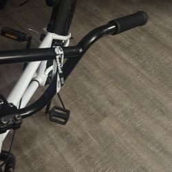 20 in bmx white including bracelets