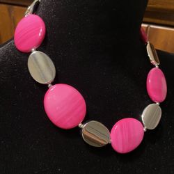 Chunky Beaded Choker with Hot Pink And Silver Tone Beads
