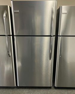 Frigidaire Top Mount Fridge Stainless Steel - TopFreezer