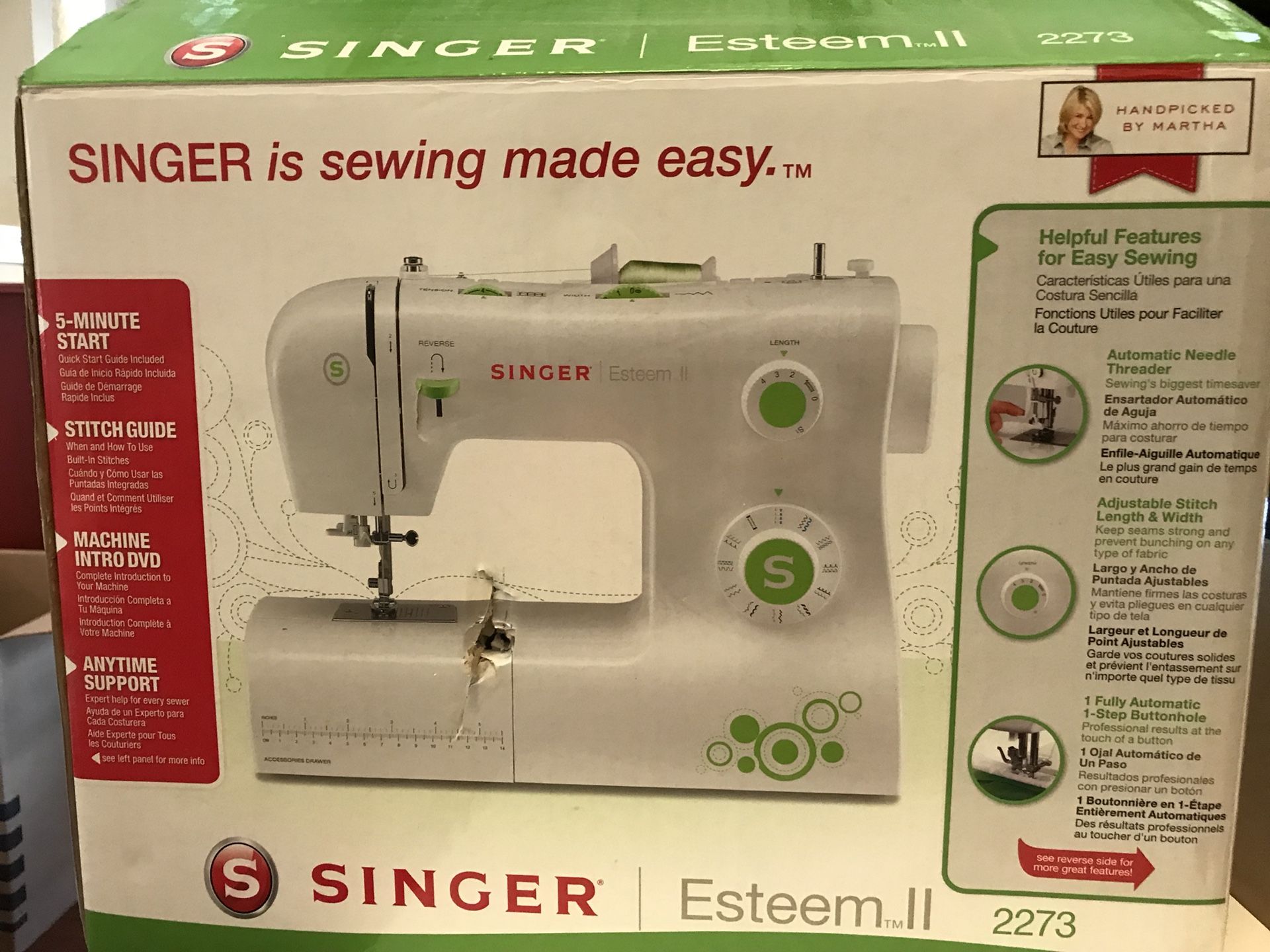 SEWING Machine /Singer Esteem II model 2273