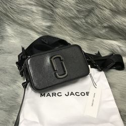 Marc Jacobs Colorblock Snapshot Crossbody bag   Black