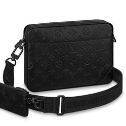 Louis Vuitton Duo Messanger Bag for Sale in Jupiter, FL - OfferUp