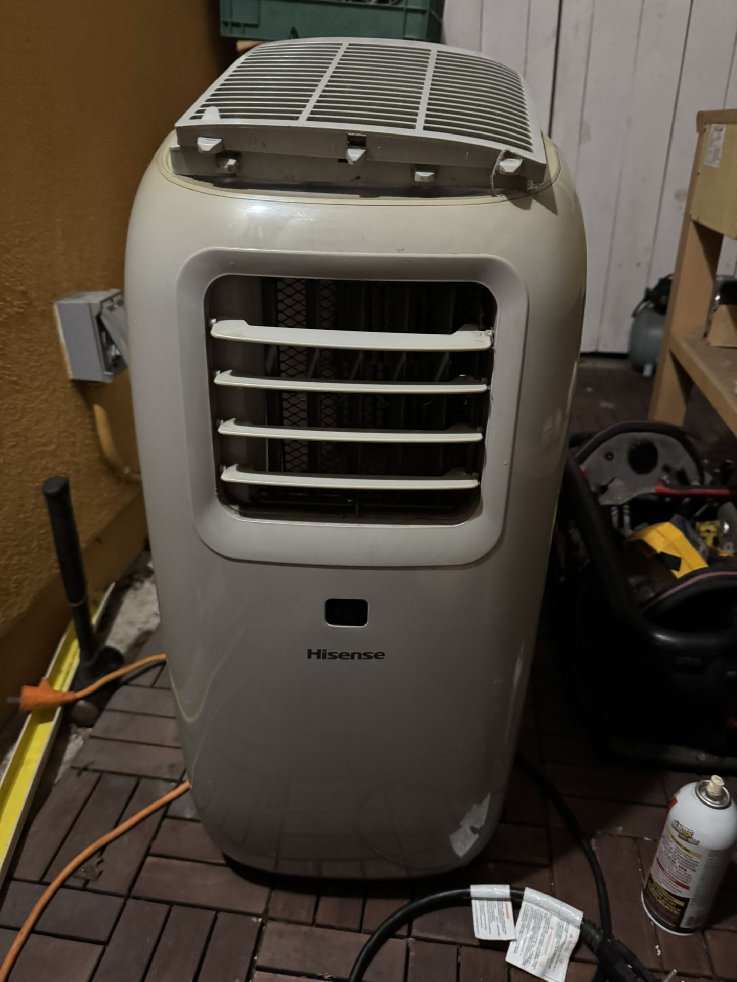 Hisense 6500.0 BTU Air conditioner 