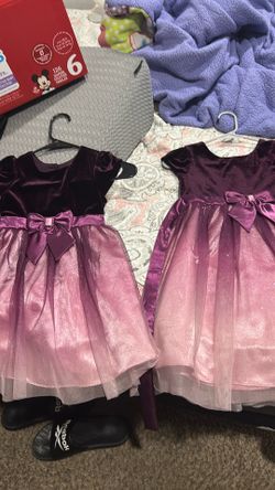 Girl dress size 8 and 4