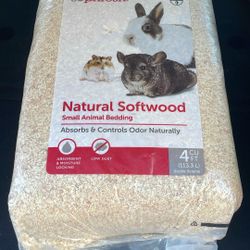 Phresh Natural Softwood Small Animal Bedding