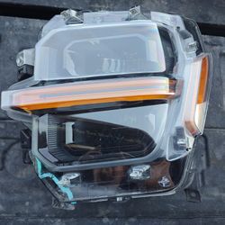 2024-25 Ford F-150 Left Side Headlight 