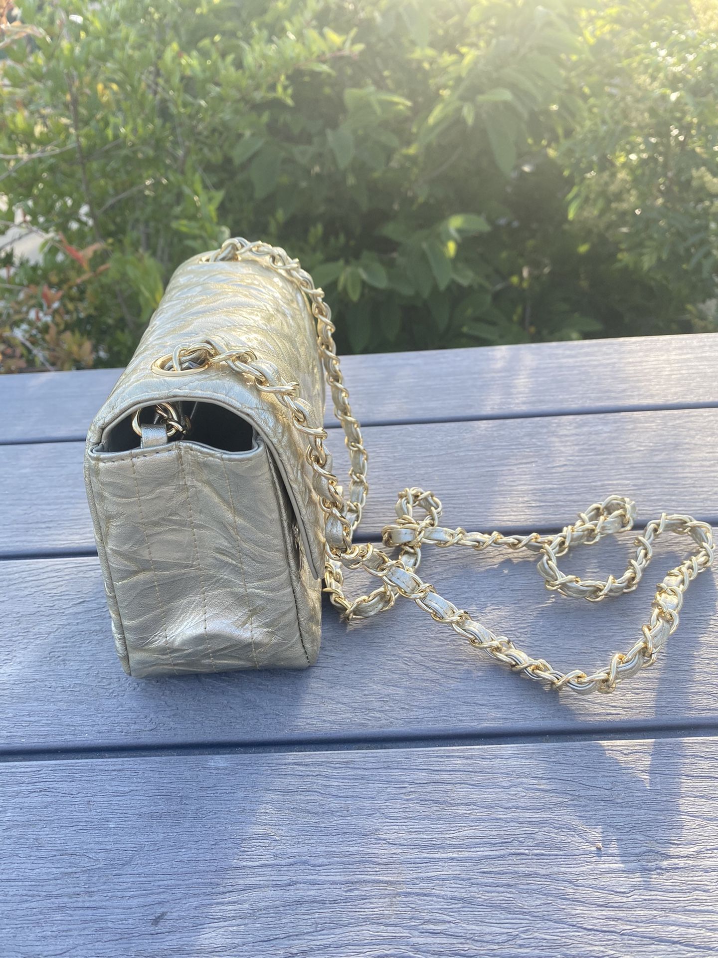 RARE Chanel Medallion Flap Purse for Sale in Los Angeles, CA - OfferUp