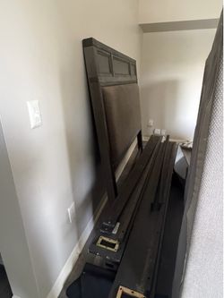 MUST GO FULL BED SET + 2 NIGHTSTANDS + FREE TV