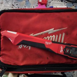 Digitial Circuit Breaker Finder with Digital GFCI Receptacle Tester