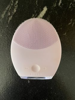 Foreo Luna 2 Facial Cleanser/Massager