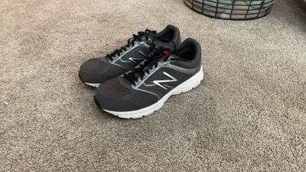 Grey new balance shoes size men’s 10.5 great condition