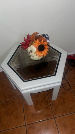 Mesa de centro restaurada lista para tu hogar 🏡✨”