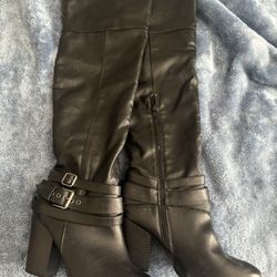 Women’s Thigh High Boots Size 8