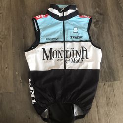 NWT Cycling Vest - XS