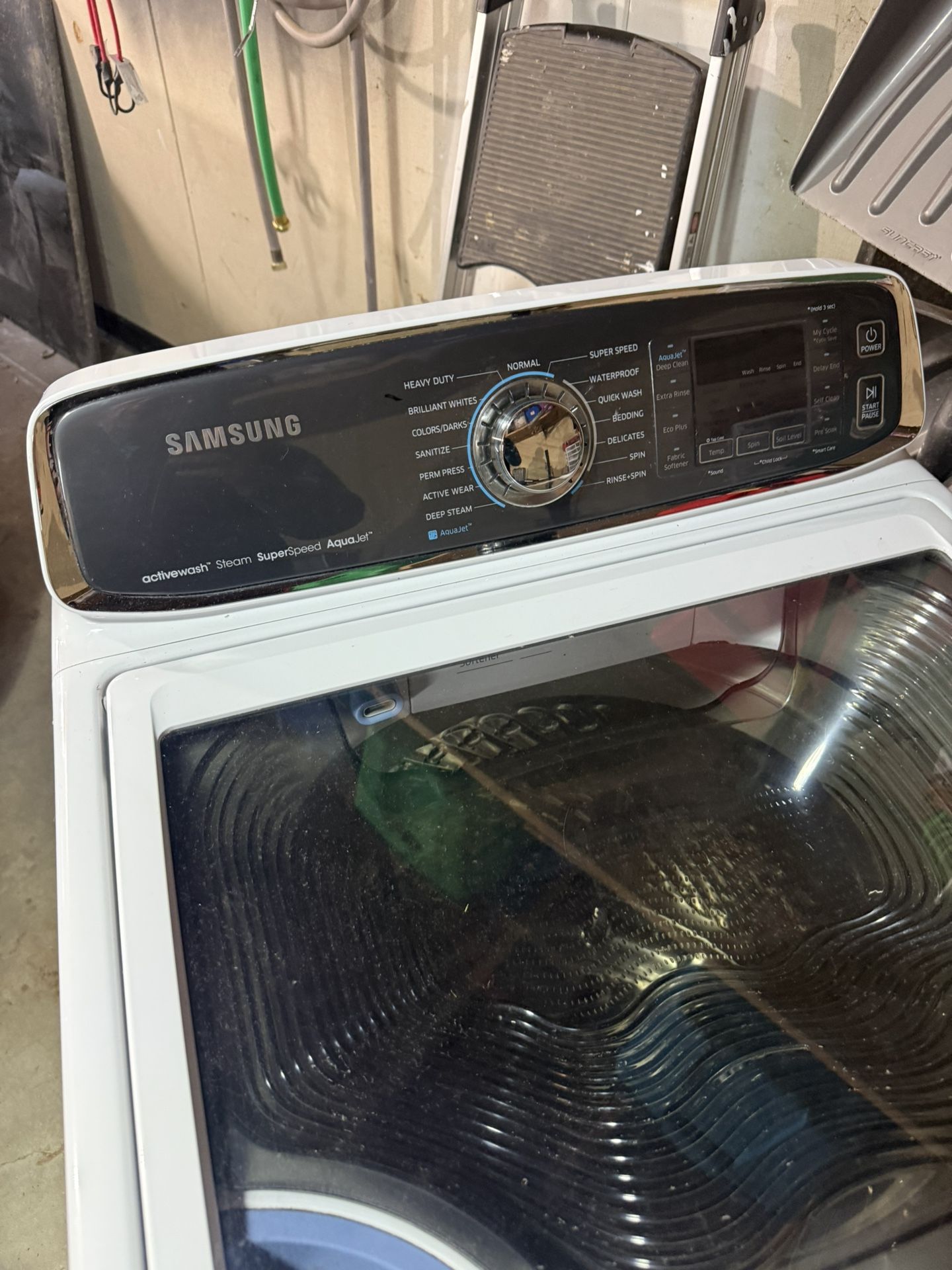 Samsung top-loading washing machine