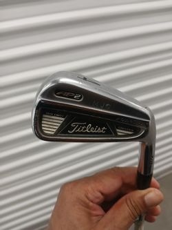 Titleist rh iron 4 $30firm