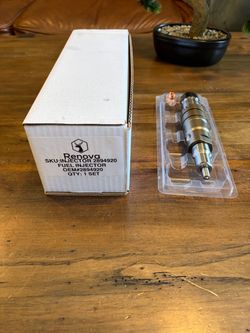 FUEL INJECTOR