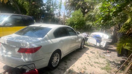 2014 Hyundai Genesis