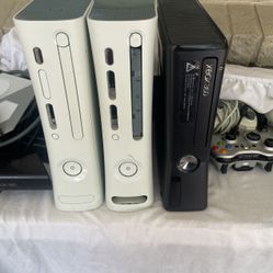 3 Xbox 360s And Accessories CHECK DESCRIPTION!!!!